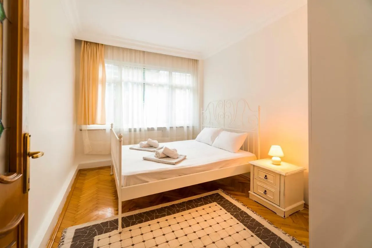 Classy Flat Taksim Apartment Istanbul Turkey