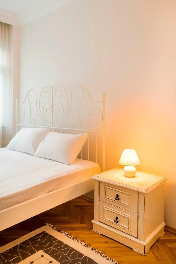 Classy Flat Taksim Apartment Istanbul 0*,  Turkey